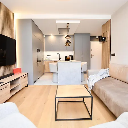 Przy Tarnopolskiej - Podczele Apartment